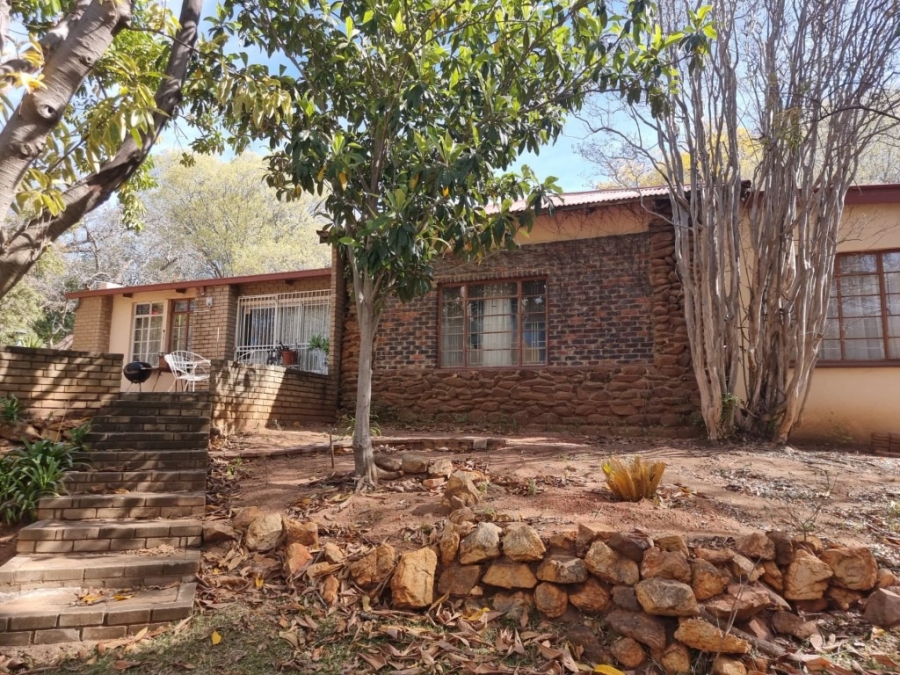 4 Bedroom Property for Sale in Rustenburg Rural North West
